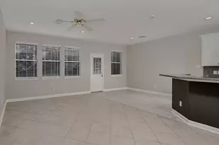 11 Scenic Brook Ct, The Woodlands, TX 77382 - Photo 5