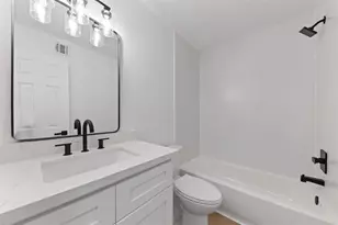 815 Lyle W Ave, Cleveland, TX 77327 - Photo 11