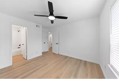815 Lyle West Avenue #C, Cleveland, TX 77327 - Photo 15
