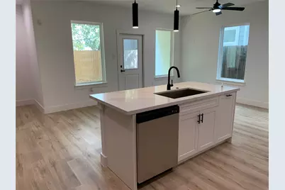 9026 Scott Street, Houston, TX 77051 - Photo 7