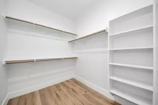 9026 Scott St, Houston, TX 77051 - Photo 31