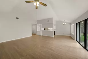 19715 Bambiwoods Ct, Humble, TX 77346 - Photo 9