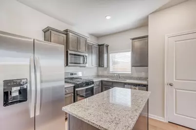 421 Mustang Trot Drive, Katy, TX 77493 - Photo 7