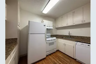 1801 Cortlandt Street #16, Houston, TX 77008 - Photo 13