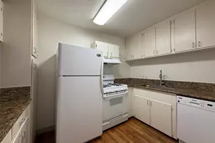 1801 Cortlandt St, Houston, TX 77008 - Photo 13