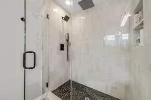 5006 Saxon Dr, Houston, TX 77092 - Photo 21