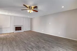 10839 Sugar Hill Dr, Houston, TX 77042 - Photo 3