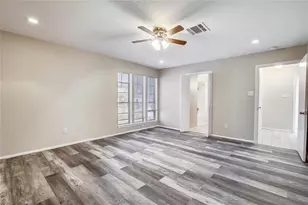 10839 Sugar Hill Dr, Houston, TX 77042 - Photo 7