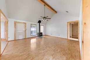 223 Sparkling Water Dr, Huffman, TX 77336 - Photo 5