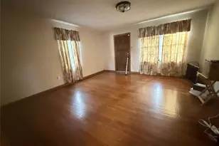 724 S Morgan St, Angleton, TX 77515 - Photo 13