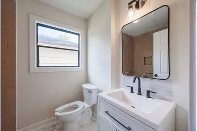 5618 Southbrook Street, Houston, TX 77033 - Photo 19