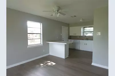 8033 Ritz Street, Houston, TX 77028 - Photo 3