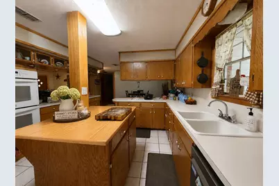 416 W Division Street, Jewett, TX 75846 - Photo 7