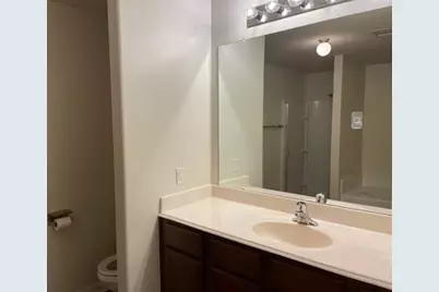 1215 Wallflower Avenue, Baytown, TX 77521 - Photo 11