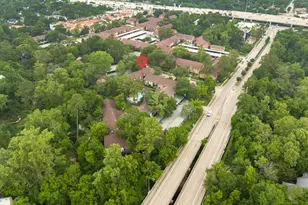 8229 Kingsbrook Rd, Houston, TX 77024 - Photo 31