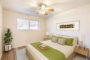 10410 Huntington Dale Dr, Houston, TX 77099 - Photo 5