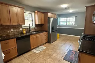 10410 Huntington Dale Dr, Houston, TX 77099 - Photo 25