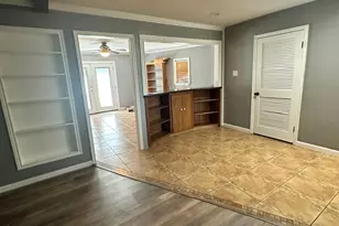10410 Huntington Dale Dr, Houston, TX 77099 - Photo 21