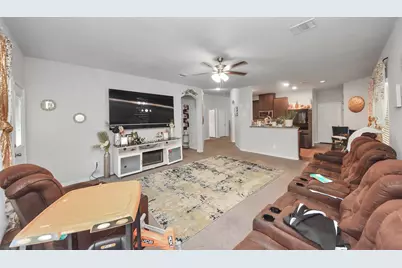 3006 Royal Albatross Drive, Texas City, TX 77590 - Photo 7