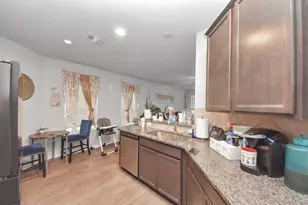 3006 Royal Albatross Dr, Texas City, TX 77590 - Photo 9