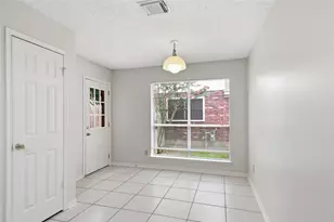 8926 Village Hills Dr, Spring, TX 77379 - Photo 13