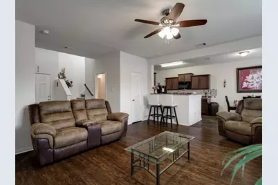 952 Lake View Circle W, Brookshire, TX 77423 - Photo 5