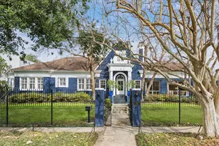 1206 Hyde Park Blvd, Houston, TX 77006 - Photo 1