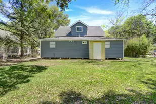 313 N Beauregard St, Alvin, TX 77511 - Photo 19