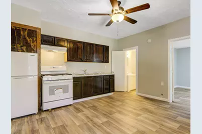 313 N Beauregard Street #2, Alvin, TX 77511 - Photo 5