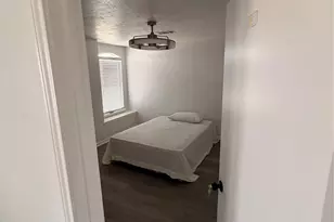 3030 Palace Oaks Dr, Houston, TX 77082 - Photo 9