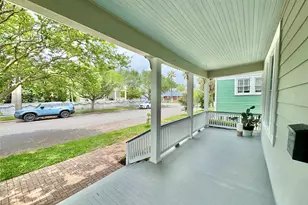 1307 Ball, Galveston, TX 77550 - Photo 3