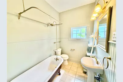 1307 Ball, Galveston, TX 77550 - Photo 31
