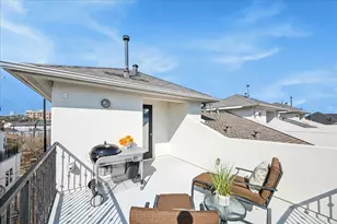 615 W Bell St, Houston, TX 77019 - Photo 17