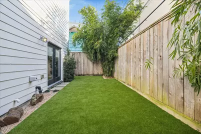 615 W Bell Street, Houston, TX 77019 - Photo 19