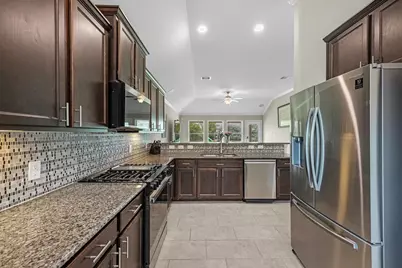 19334 Copper Lantern Drive, Cypress, TX 77433 - Photo 11
