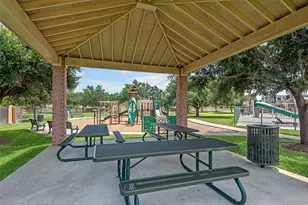 871 Falling Springs Ln, League City, TX 77573 - Photo 29