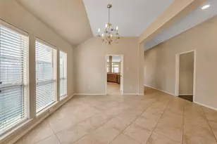 871 Falling Springs Ln, League City, TX 77573 - Photo 5