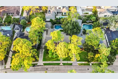 12326 Old Oaks Drive, Houston, TX 77024 - Photo 37