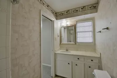 419 S Starboard Street, Crosby, TX 77532 - Photo 19