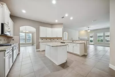 2600 Mystic Springs Lane, League City, TX 77573 - Photo 7