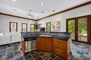 932 Knox St, Houston, TX 77007 - Photo 11