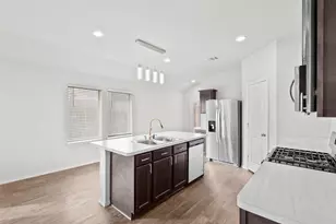 16905 Rich Pines Dr, Conroe, TX 77302 - Photo 9