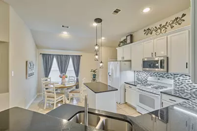 9940 Yearling Place, Conroe, TX 77385 - Photo 13