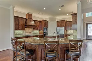 12336 Oak Bend Cir, Conroe, TX 77304 - Photo 11