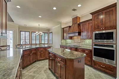 12336 Oak Bend Circle, Conroe, TX 77304 - Photo 13