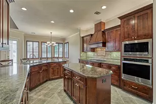12336 Oak Bend Cir, Conroe, TX 77304 - Photo 13