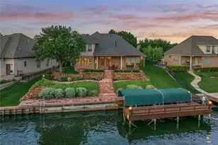 12336 Oak Bend Cir, Conroe, TX 77304 - Photo 1
