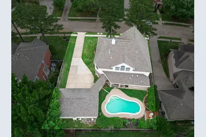 15627 Twisting Springs Drive, Cypress, TX 77433 - Photo 35
