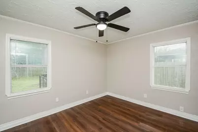 2109 Pomona Drive, Pasadena, TX 77506 - Photo 13