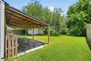 602 Parkway St, Baytown, TX 77520 - Photo 29